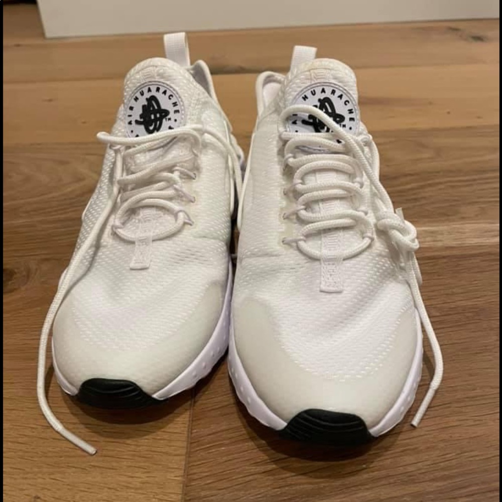 Nike Air Women’s Size 7 Shoes